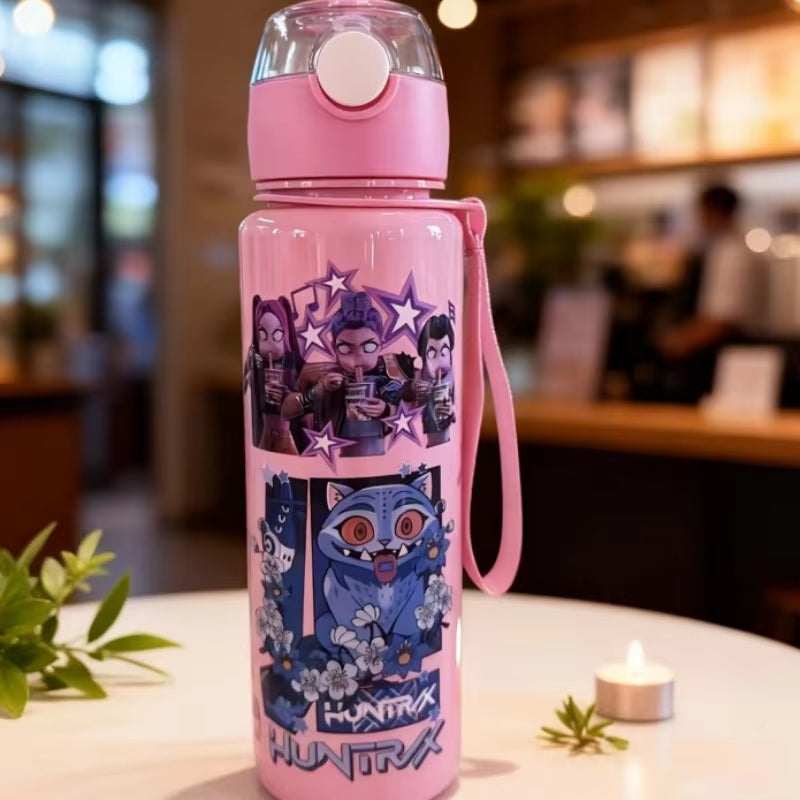 K Pop Demon Hunters Kawaii Cartoon Figure Water Bottle – Girls’ Summer Sports Large Capacity Plastic Bottle | Portable for Hikin